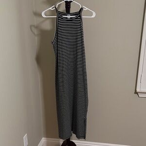 Old Navy Black and White Striped Dress